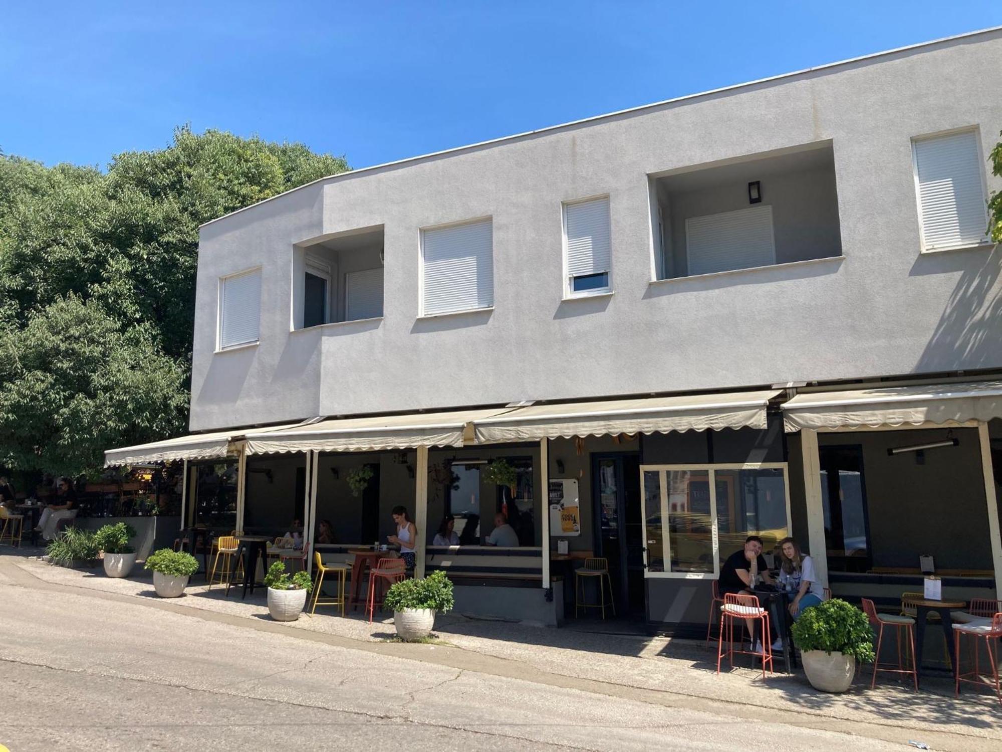 Apartman Zrinjski Lägenhet Mostar Exteriör bild